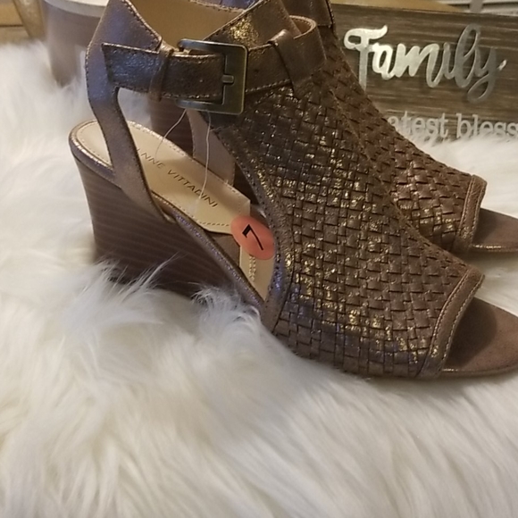 Adrienne Vittadani Shies - Picture 3 of 7